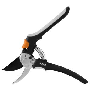 Sekator ogrodowy by-pass 20cm przekładnia do 18mm NEO 15-204 179535 Sekator ogrodowy by-pass 20cm przekładnia do 18mm NEO 15-204 179535